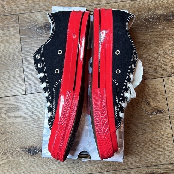 NIB Converse x Commes des Garçons Black & Red Chuck Taylor Sneakers Size 9 - Picture 3 of 11